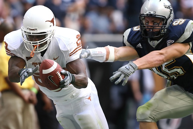 团结一致的 团结一致的