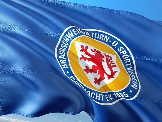 更能拉近彼 更能拉近彼